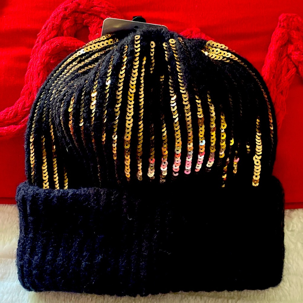 Black Gold Sequin Stretchy Warm Hat NewWithTags
